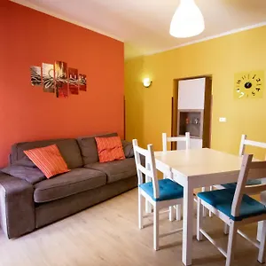 Caleidoscopica Bahlara Ballaro Apartment